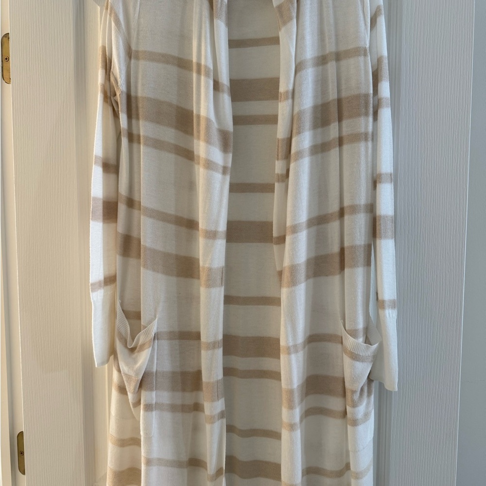 Merona Beige and White Knit Cardigan